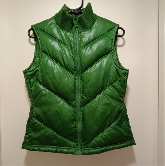 Old Navy Jackets & Blazers - Old Navy Emerald Green Puffer Vest
